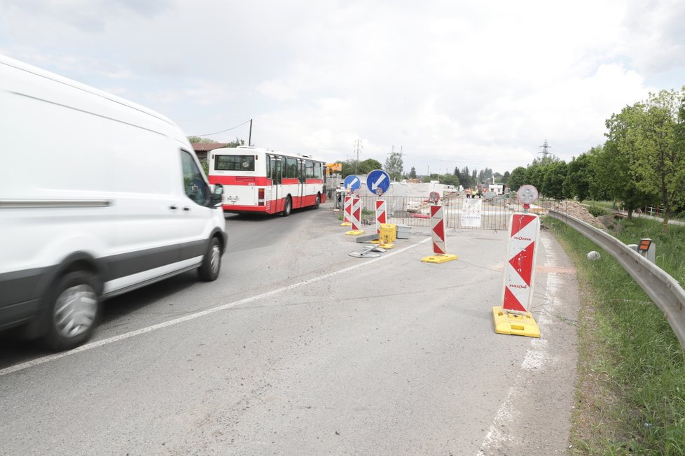 V Běchovicích se schyluje k další etapě rekonstrukce Českobrodské.