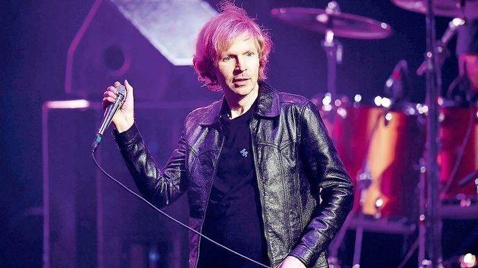 Beck natočil album, které nemá jednoznačný hit, přesto ale nenudí.