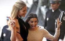 Zahájení festivalu v Cannes: Modelka vedle Zoufalky!