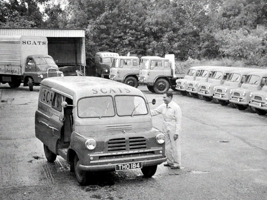 1952 Bedford CA