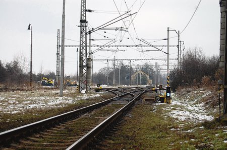 Na tomto místě u výhybky před bedihošťským nádražím se odehrál zápas o život