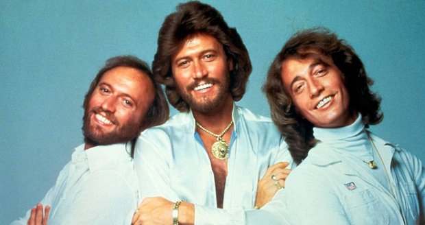 Legendární Bee Gees, zleva: Maurice Gibb, Barry Gibb, Robin Gibb