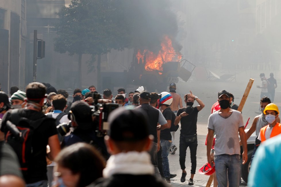 Demonstrace v Bejrútu, (8.08.2020).