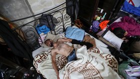 Stovky migrantů v Belgii přes měsíc drží hladovku, některým hrozí smrt.