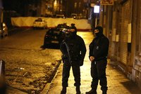 Belgie spolu s FBI pátrá po veliteli radikálů, může být v Řecku
