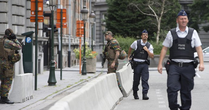 Úroveň teroristického ohrožení zůstává v Belgii na třetím, druhém nejvyšším stupni.