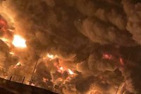 Obří požár v ruském skladu a továrně: Bělgorod vyhlásil vysoký stupeň teroristické hrozby