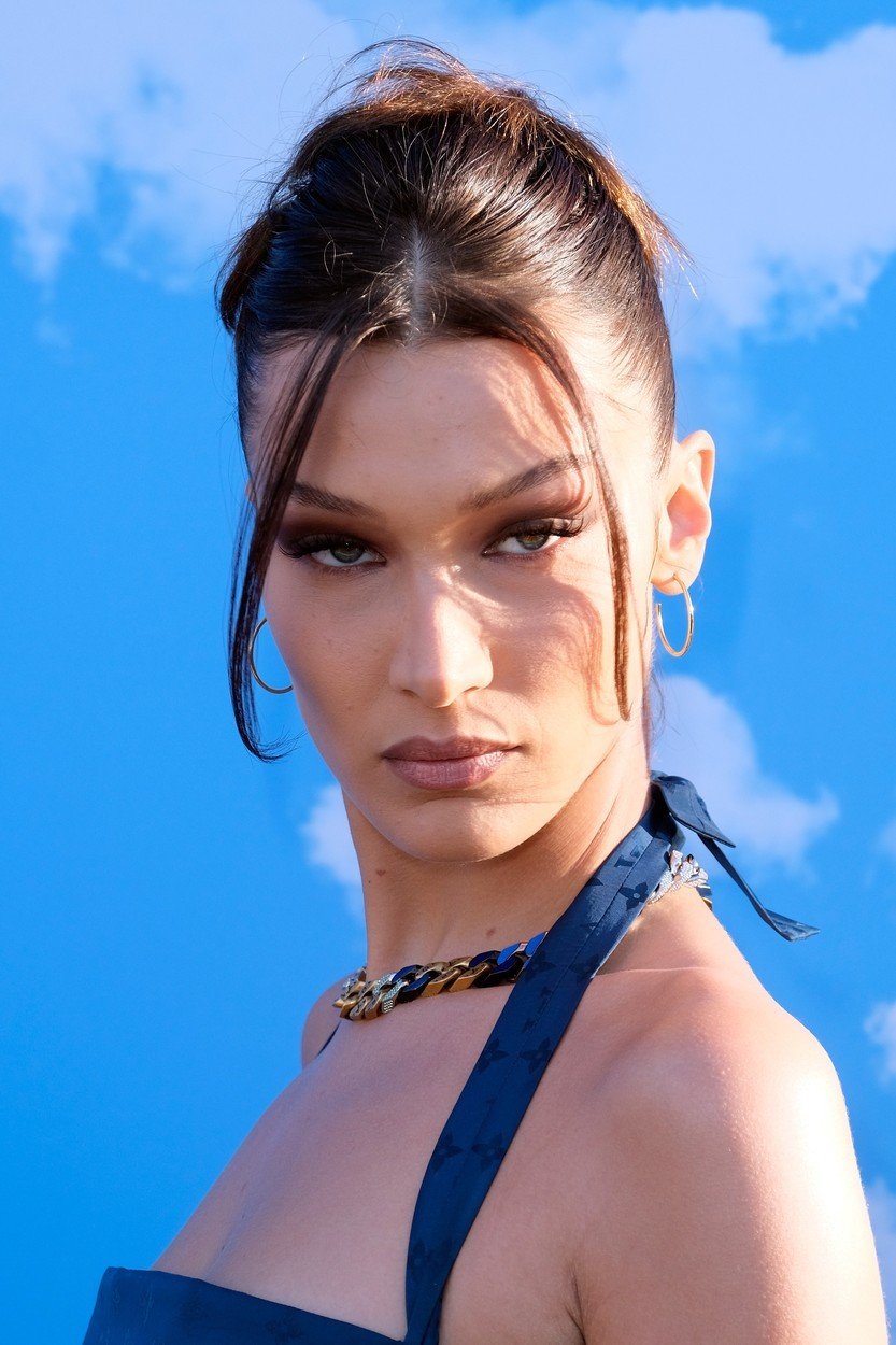 Bella Hadid - 26 let