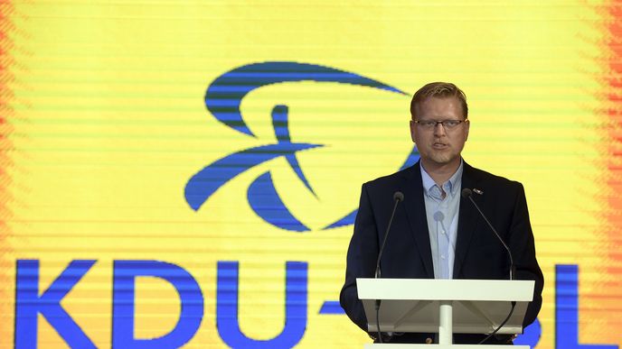 Předseda lidovců Pavel Bělobrádek vystoupil na konferenci KDU-ČSL 15. září 2018 v Praze.