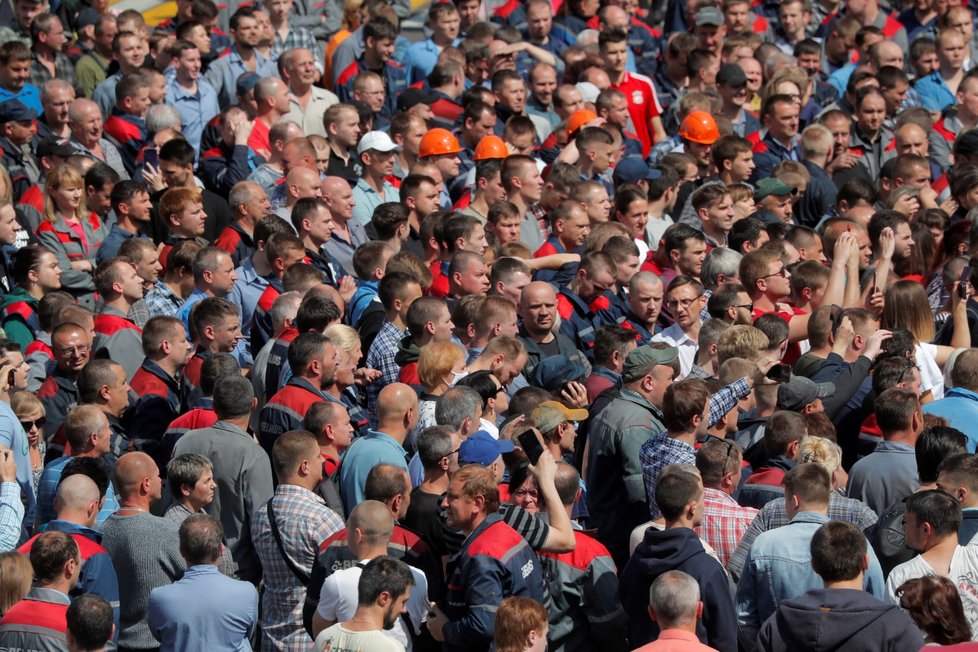 Masivní protesty v běloruském Minsku kvůli výsledkům voleb a sčítání hlasů (14. 8. 2020)