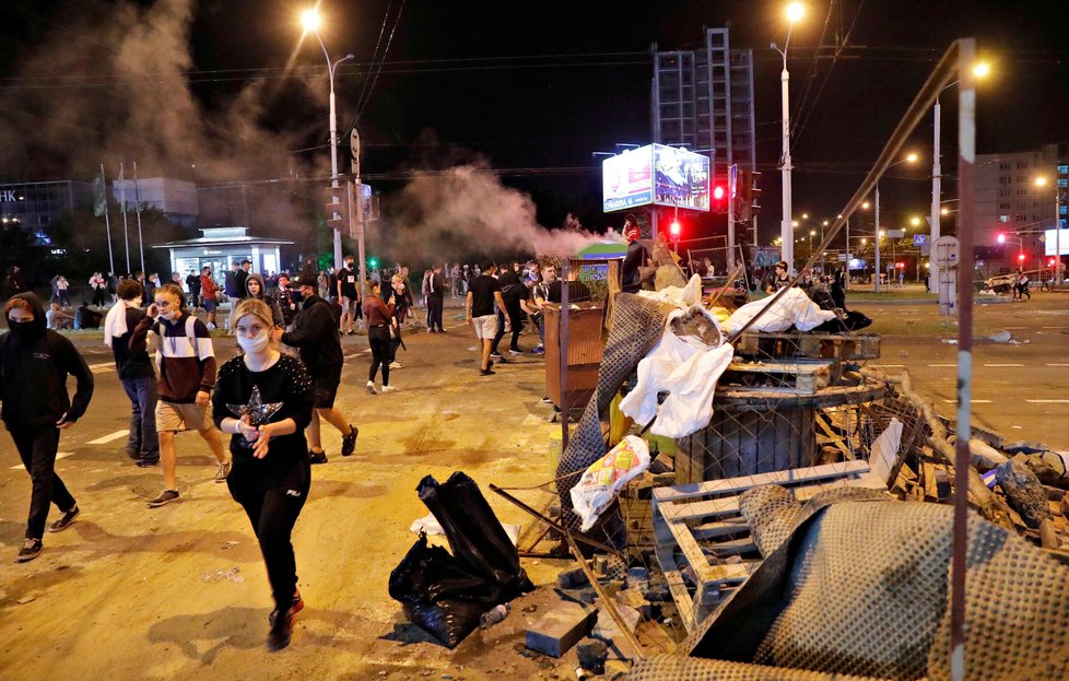 V Bělorusku pokračují protivládní demonstrace. (11.8.2020)