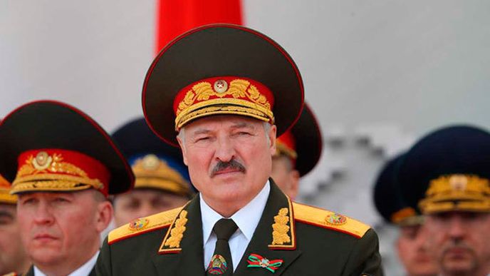 Alexandr Lukašenko ve všech možných podobách.