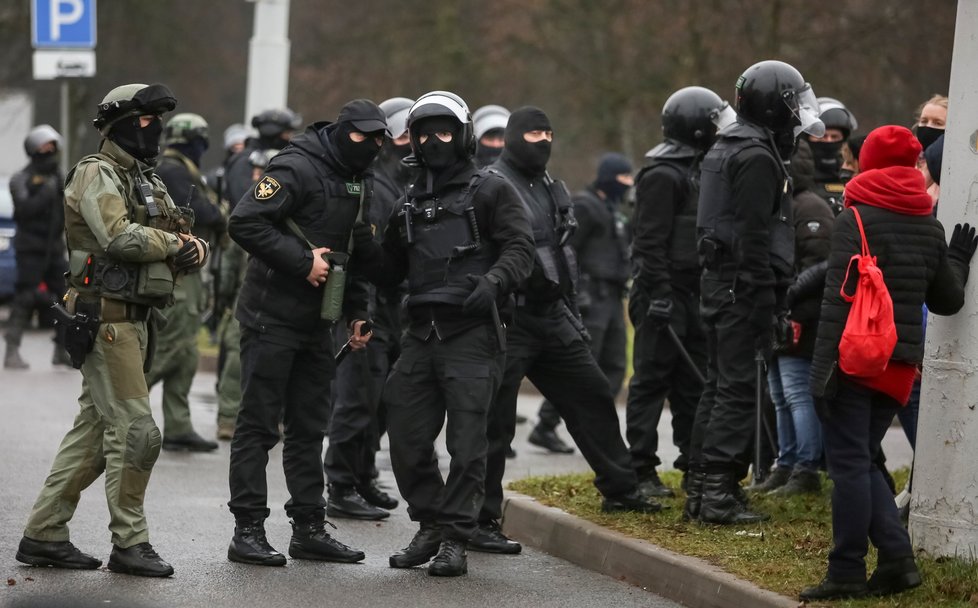 Protesty v Bělorusku pokračují (29. 11. 2020).