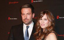 Affleck prý dostane od manželky šanci: Stáhli rozvodové papíry!