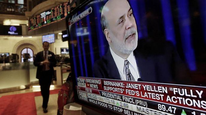 Ben Bernanke oznámil omezení podpory americké ekonomiky