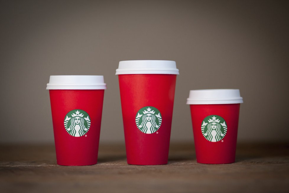 Letos už Starbucks Vánoce neslaví.
