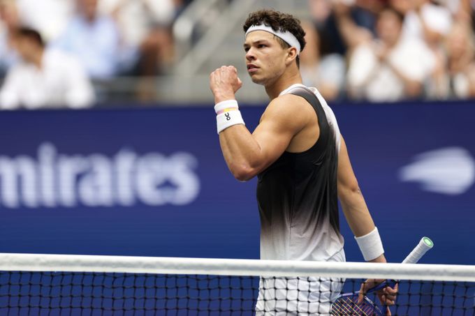 Potvrzeno, finalista US Open dorazí do Prahy. Bude proti Čechům hrát? Kapitán: Řekne si sám Potvrzeno, finalista US Open dorazí do Prahy. Bude proti Čechům hrát? Kapitán: Řekne si sám