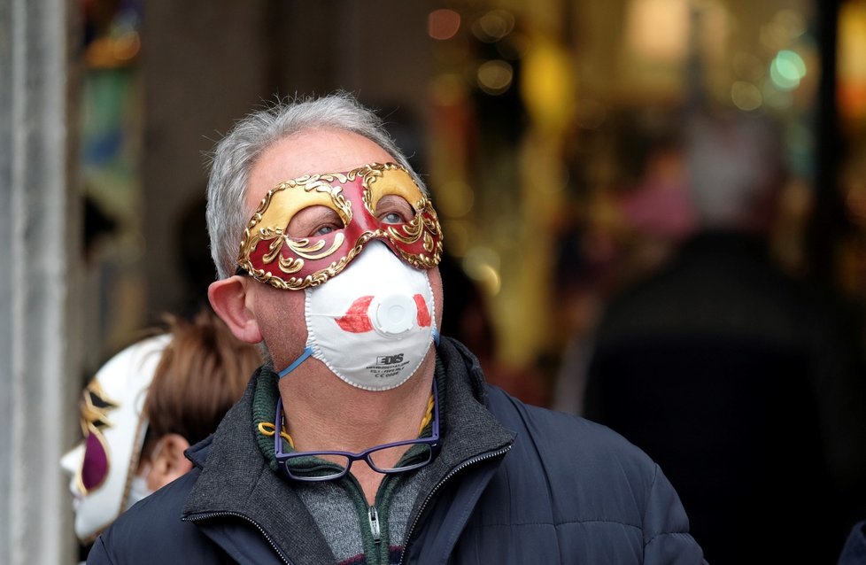 Benátky naplno zasáhly obavy z nového koronaviru (23. 2. 2020).