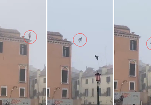 Neznámý muž skočil z třípatrové budovy do kanálu v Benátkách.