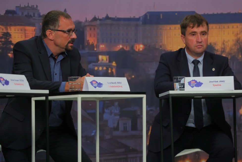 Krajská debata Blesk Zpráv o zemědělství a průmyslu (24. 9. 2020): Zleva Karel Bendl (ODS) a Josef Kott (ANO)