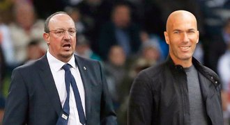 Debakl v El Clásiku = vyhazov? Beníteze může v Realu nahradit Zidane