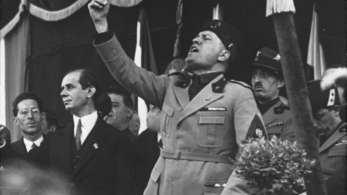 Benito Mussolini v roce 1930