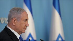 Netanjahu konflikt neustojí, jeho vláda padne, míní expert. A co je teď největší obava?