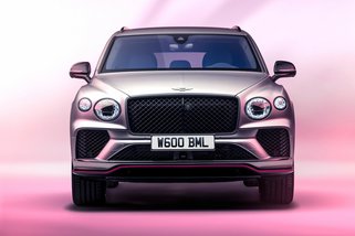 Je libo Bentley Bentayga se špetkou růžové? Inspirovalo se přírodou