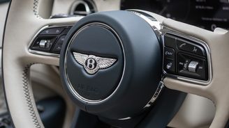 Bentley Bentayga EWB V8 Bentley Bentayga EWB V8