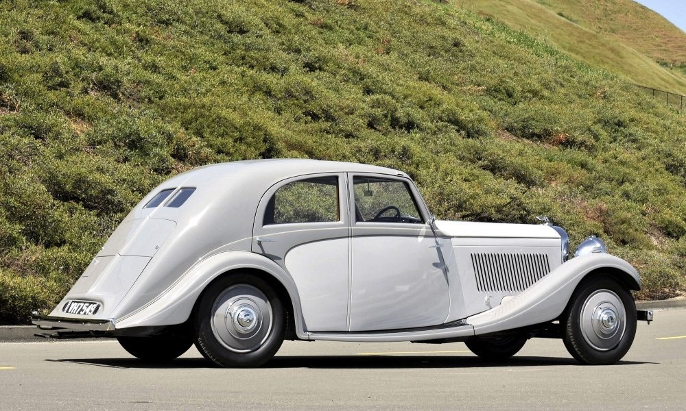 Čtyřdveřový sedan Bentley 3.5 Aerodynamic Saloon s karoserií od firmy Rippon Brothers z Huddersfieldu (Yorkshire).