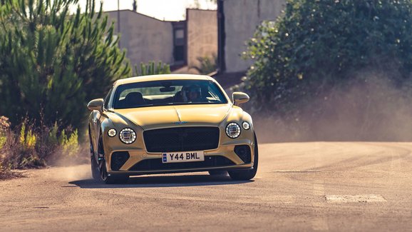 Bentley rozdriftovalo Continental GT Speed, chce zvýraznit jeho sportovnost