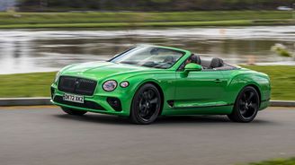 Bentley svou čistě elektrickou budoucnost odsouvá na rok 2035. Ani ten ale není definitivní Bentley svou čistě elektrickou budoucnost odsouvá na rok 2035. Ani ten ale není definitivní