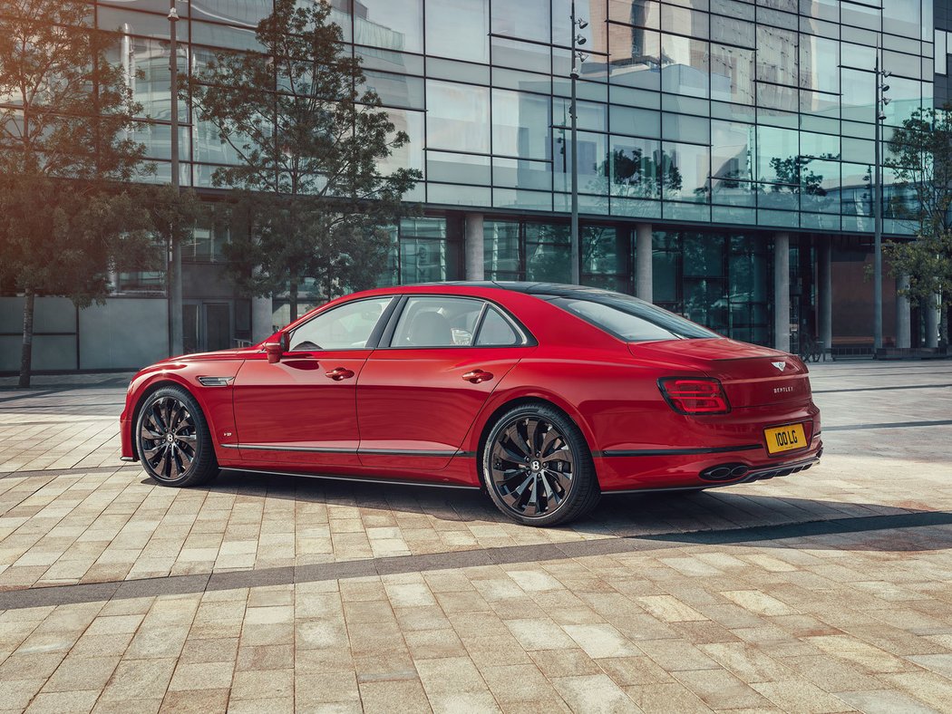 Bentley Flying Spur V8