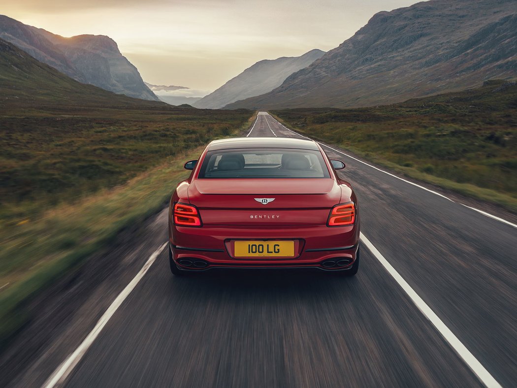 Bentley Flying Spur V8