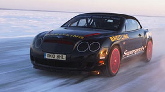 Nejlepší jízda na ledu: Otevřený Bentley + Kankkunen = 330 km/h