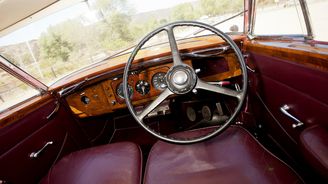 Bentley Mark VI Saloon (1946) Bentley Mark VI Saloon (1946)