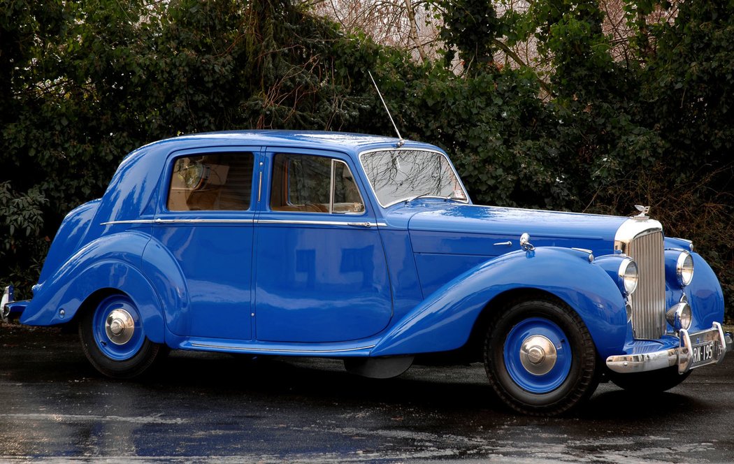 Bentley Mark VI Saloon (1946)