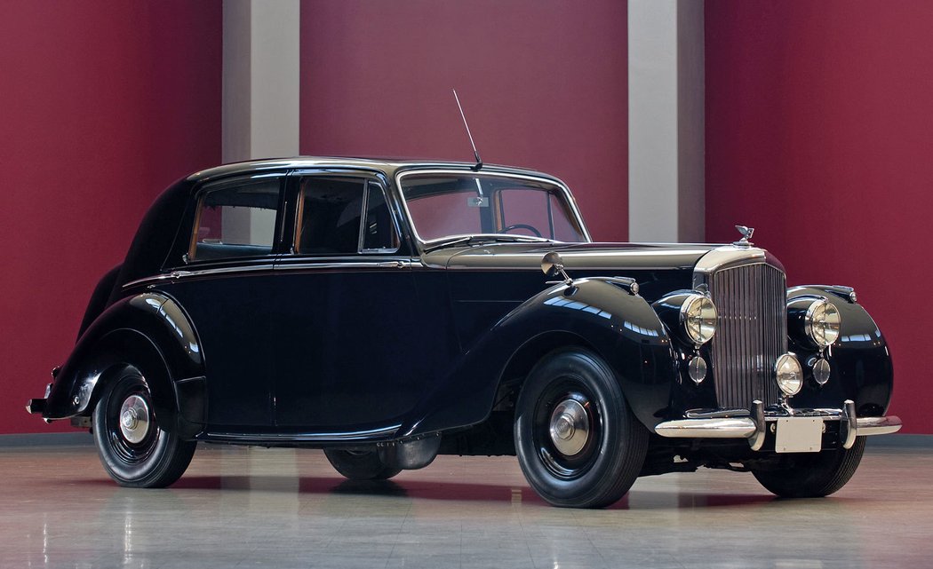 Bentley Mark VI Saloon (1946)