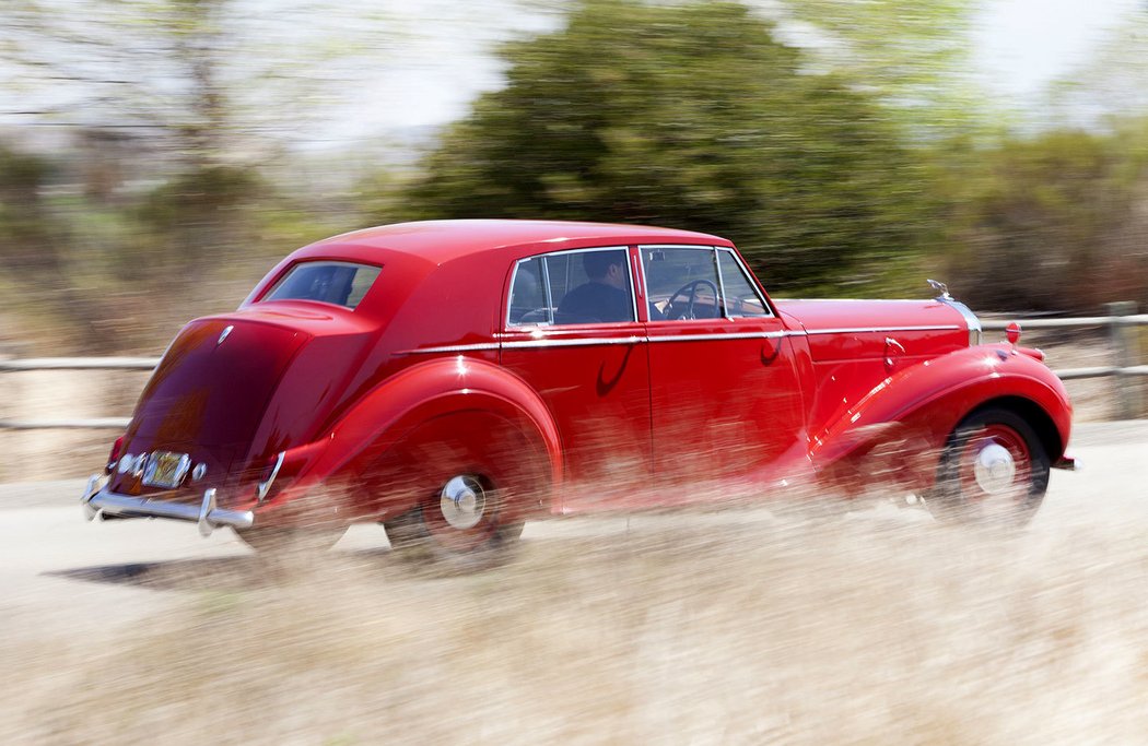 Bentley Mark VI Saloon (1946)