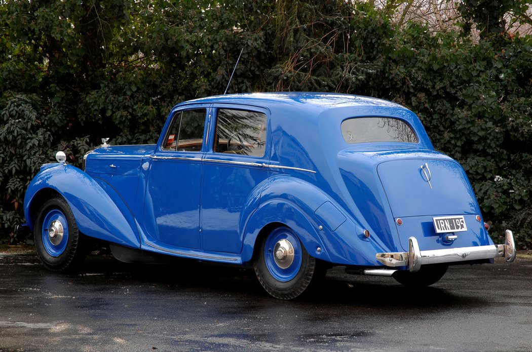 Bentley Mark VI Saloon (1946)