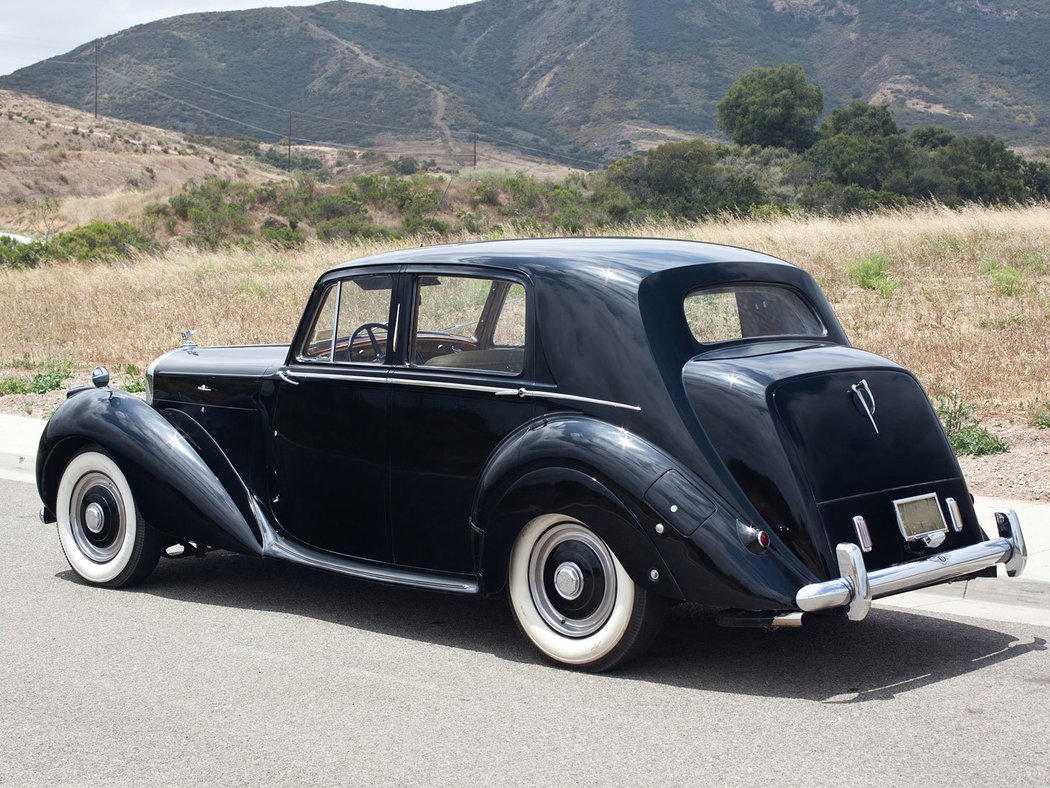 Bentley Mark VI Saloon (1946)