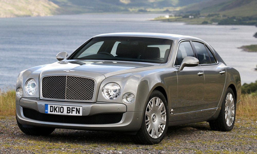 Bentley se vrátilo k názvu Mulsanne v letech 2010 až 2020, kdy vyrábělo v Crewe větší a modernější vozy Mulsanne s motory V8 se dvěma turbodmychadly.