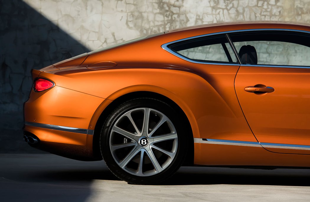 Bentley Continental GT V8