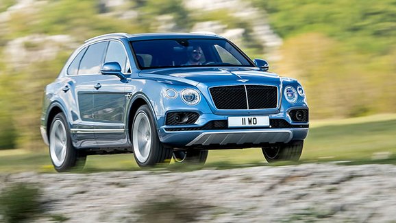 Bentley Bentayga Diesel: 900 N.m z osmiválce