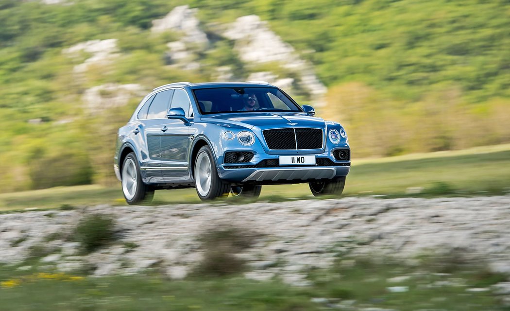 bentley premioveznacky crossover