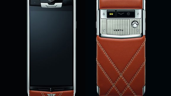 Vertu for Bentley je skutečně luxusním smartphonem (+video)