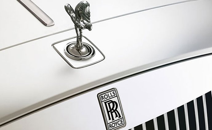 Rolls-Royce nepovažuje Mercedes-Maybach za konkurenci