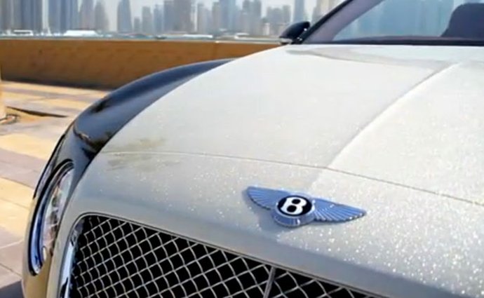 Video: Luxusní diamantová kapota pro Bentley