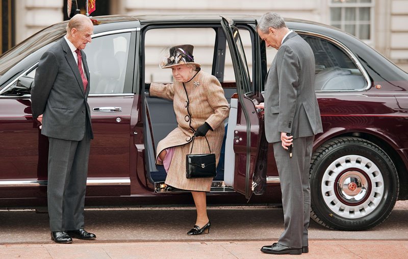 Bentley State Limousine