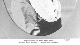 Benz Patent-Motorwagen (1885-1886) Benz Patent-Motorwagen (1885-1886)